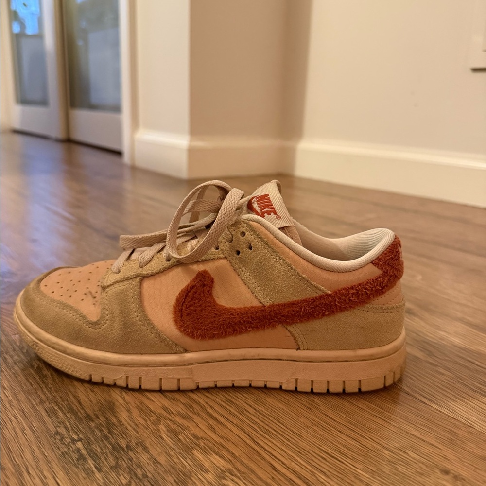Nike Dunk Low ‘Terry Swoosh’ Pink Sneakers, size 5.5
